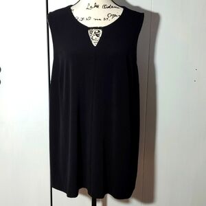 Catherines-  Black Shell Top Keyhole Front Drapey/Flowy Neutral Mod Sz.0X